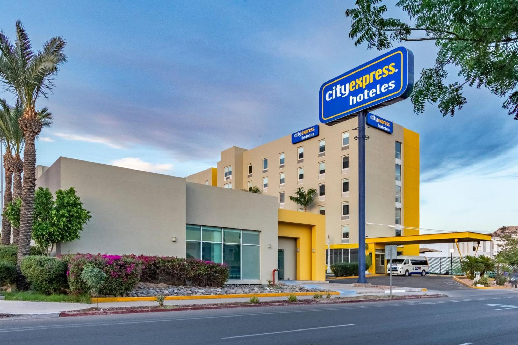 City Express By Marriott Hermosillo Exterior photo